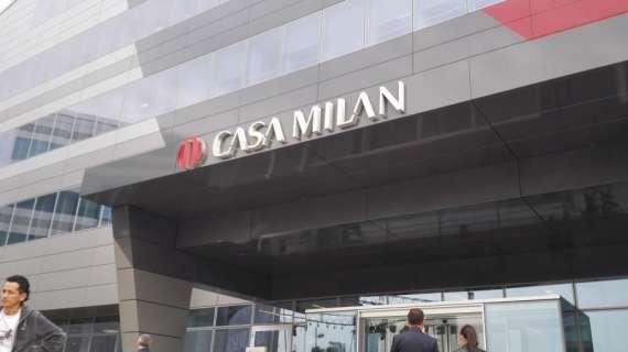 Mundo Deportivo - Milan, contatti per Emerson Royal: apertura del Barcellona, il terzino costa 25-30 milioni