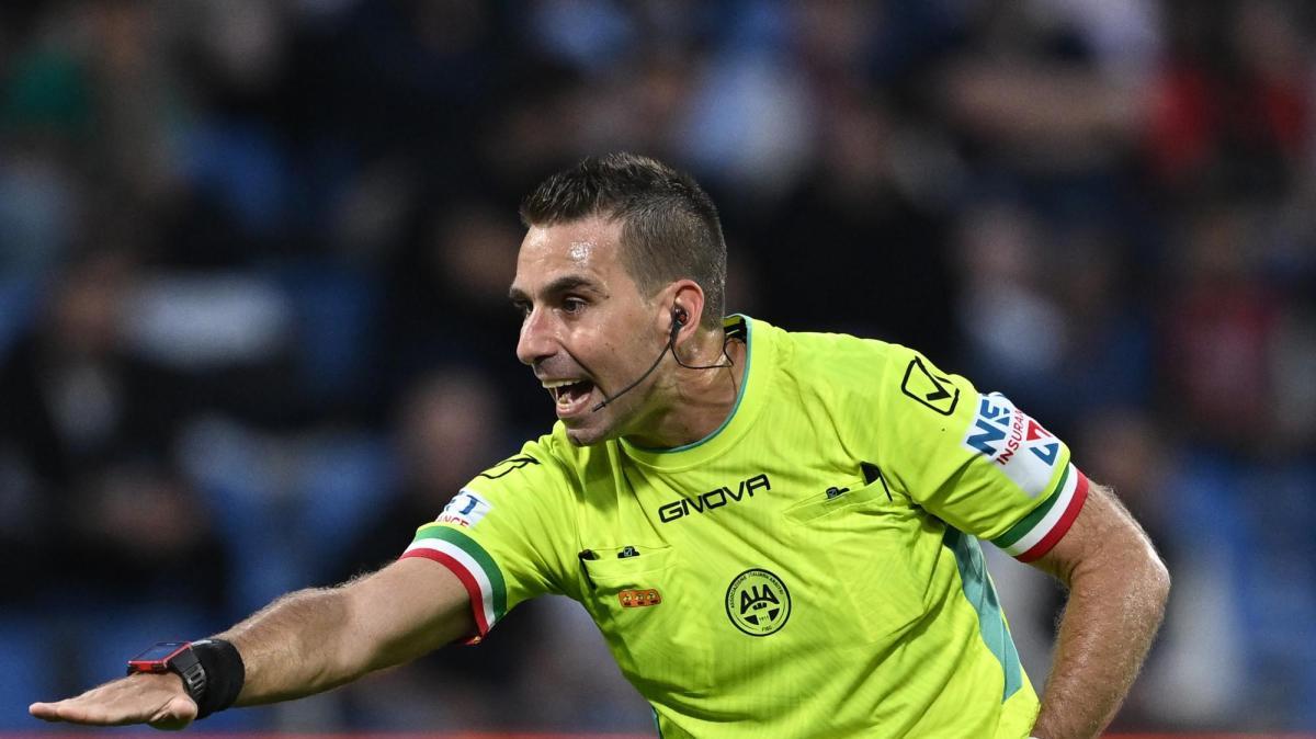 Quanto ha rischiato il Sassuolo: trattenuta a palla lontana su Ramos, per il VAR è tutto ok. Manca un rigore al Milan?