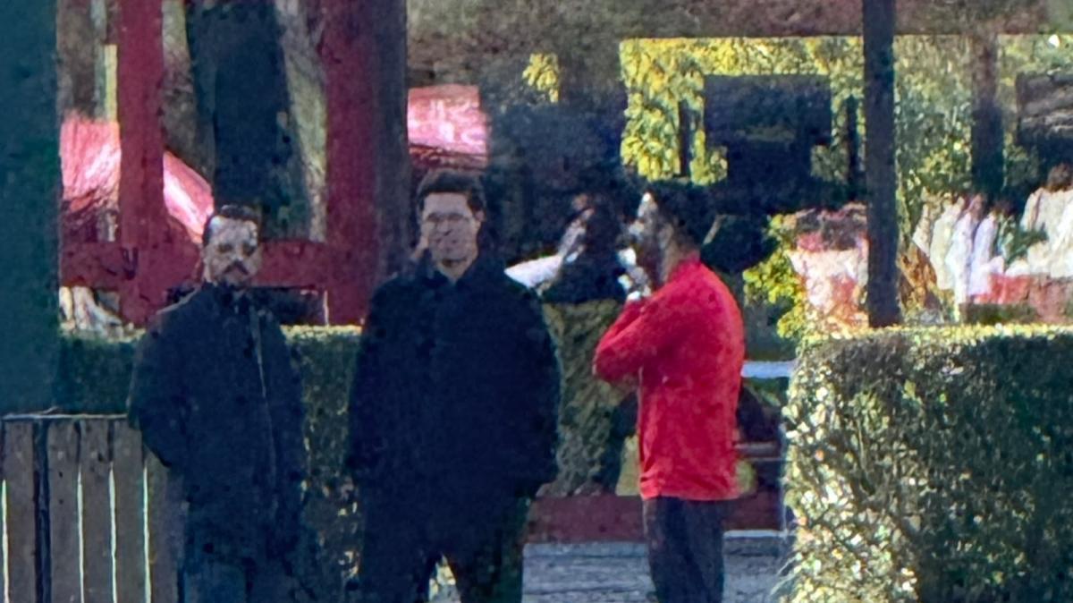 FOTO MN - Milanello, Amorim a colloquio con Gardiner ed Estevao