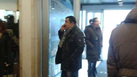 Mino Raiola in via Turati