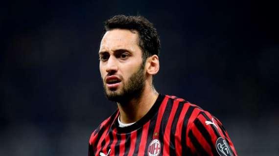 Tuttosport - Calhanoglu tiene sulle spine il Milan