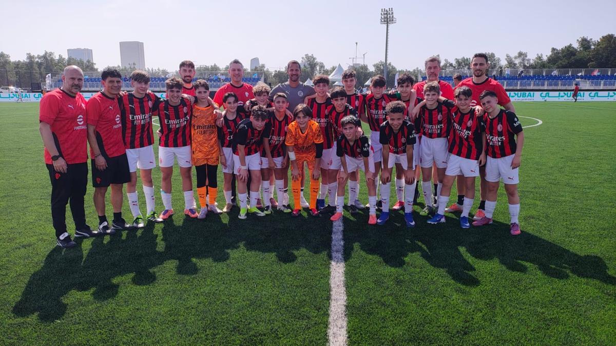 Luca Antonini accoglie il Milan U13 a Dubai per la Dubai Intercontinental Football Cup