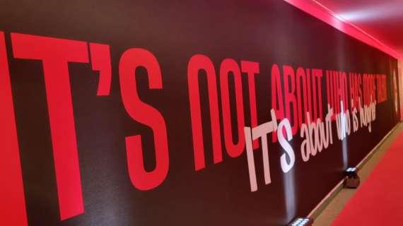 FOTO MN - La nuova frase motivazionale scelta da mister e squadra per il tunnel di San Siro