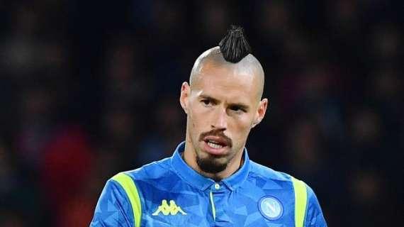 Sky - Retroscena di mercato: l'estate scorsa il Milan cinese presentò un'offerta per portare Hamsik in rossonero