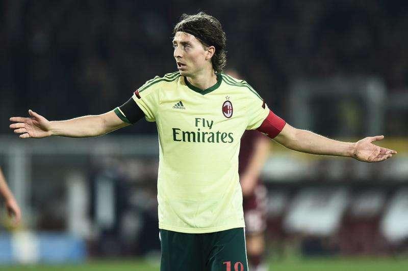 Tuttosport - Milan, continua l’emergenza infortuni: la difesa è a pezzi. Con il Cesena torna Montolivo, nulla di grave per Bonaventura