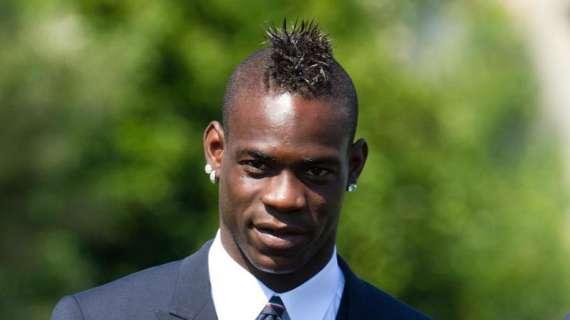 Express è sicuro: Balotelli il migliore in campo con Gerrard