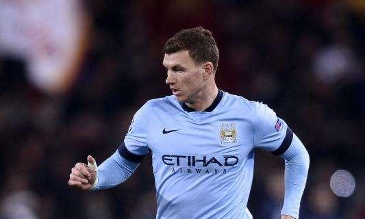 Tuttosport - Milan, Dzeko è la prima alternativa a Ibra e Cavani