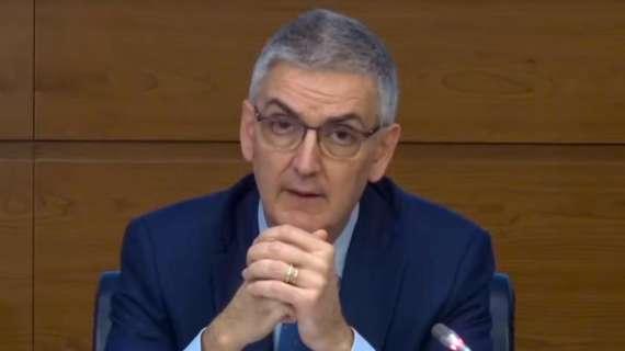 Coronavirus, Brusaferro e il ritorno alla normalità: "Si potrà andare al parco, ma non a fare festa"