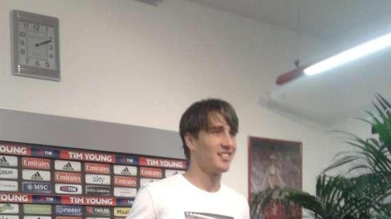 Bologna-Milan, i convocati rossoneri: presenti Bojan, De Jong e Niang
