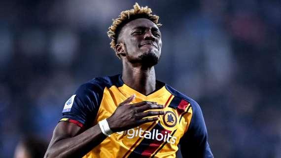 Roma, verso il Milan: previsti controlli alla caviglia per Abraham