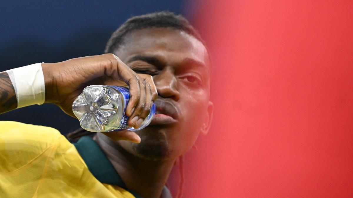 Pronto il blitz del Fenerbahce in Italia per Leao? Ecco quando potrebbe esserci