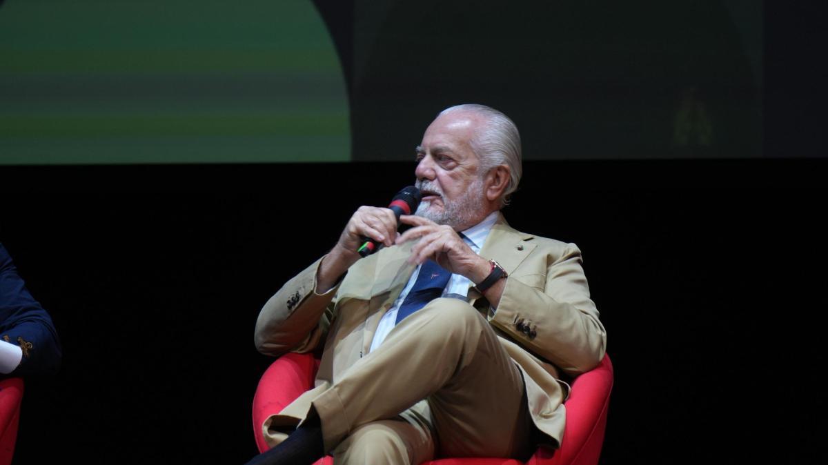 Falso in bilancio: rinviata al 6 novembre l'udienza di Aurelio De Laurentiis