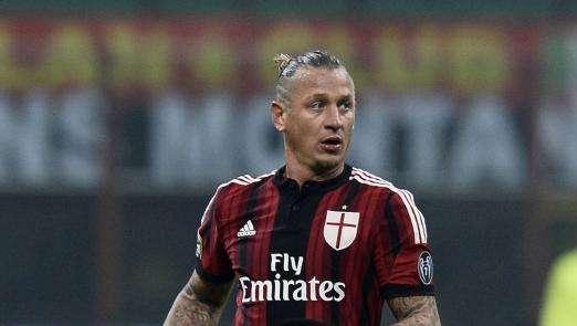 Da epurato a certezza della difesa: il rilancio a sorpresa di Mexes