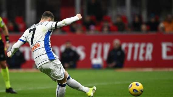 Ambrosini: "E' troppo poco il contatto tra Giroud e Holm per dare rigore all'Atalanta"
