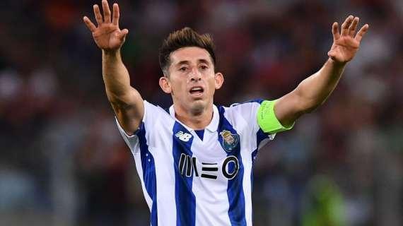 Tuttosport - Milan, domani uno scout milanista a Oporto per Hector Herrera: è lui il primo obiettivo per il centrocampo, costa 20-25 mln