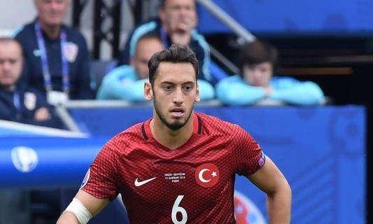 Gazzetta - Milan, la pista Calhanoglu è sempre molto calda: ieri nuovi contatti con il Bayer Leverkusen