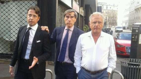 Via Turati, agente Pazzini e dirigenti del Palermo in sede