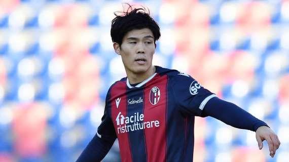 Il Bologna fissa il prezzo di Tomiyasu: servono 20 milioni