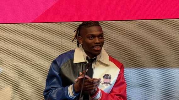 Leao sugli insulti social del tifoso: "Lui non sa nemmeno cosa ha fatto. Spesso i razzisti non si rendono conto di esserlo"