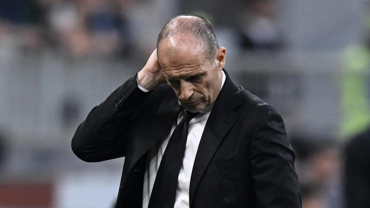 Allegri distrutto a fine partita, la foto racconta tutto: mani sul volto e frustrazione
