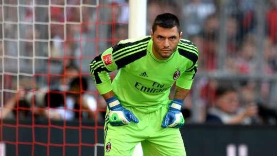 Amelia a Libero: “Con Seedorf il Milan aveva regole e disciplina, che errore mandarlo via. La lite con Bonera? È vera, ecco cos’è successo”