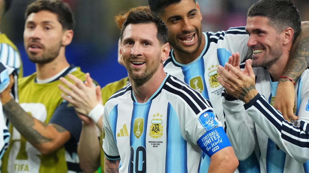 Mondiali: Messi fa 39 anni, gli auguri dell'Argentina 'hai cambiato la storia del calcio'