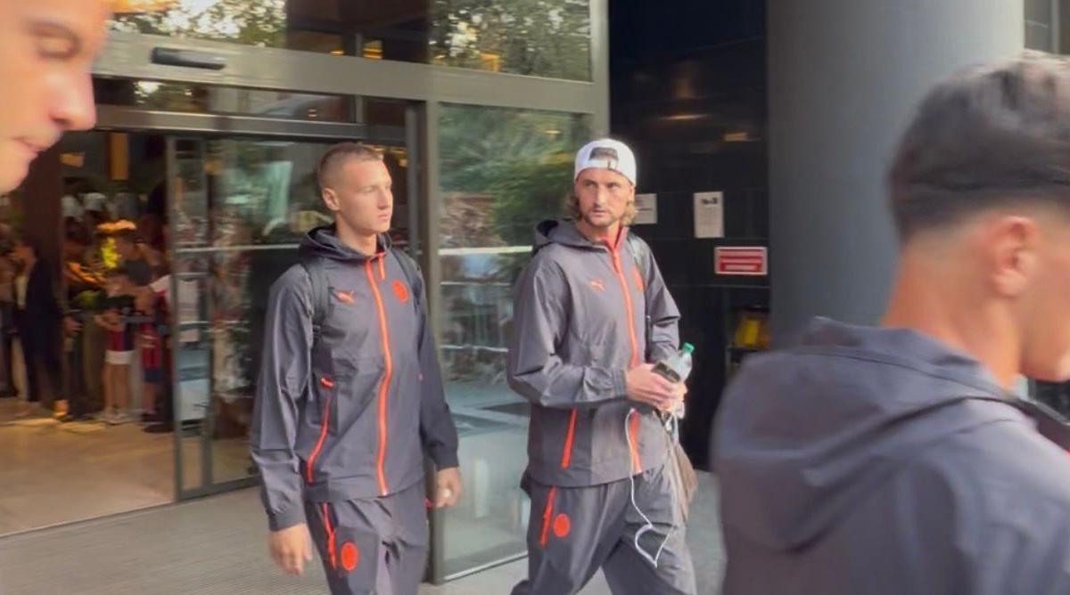 VIDEO MN - Milan partito dall'hotel, direzione San Siro