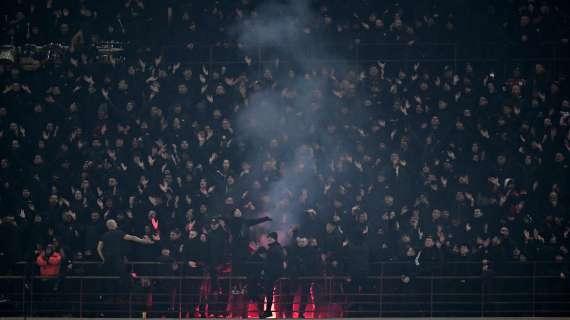 MN - La Curva inizia a cantare, ma solo per protesta. Riparte il "Cardinale devi vendere" mentre la squadra è in difficoltà