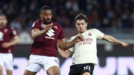 La Stampa - Bremer seguito dal Milan. Dalla Premier può partire un'asta