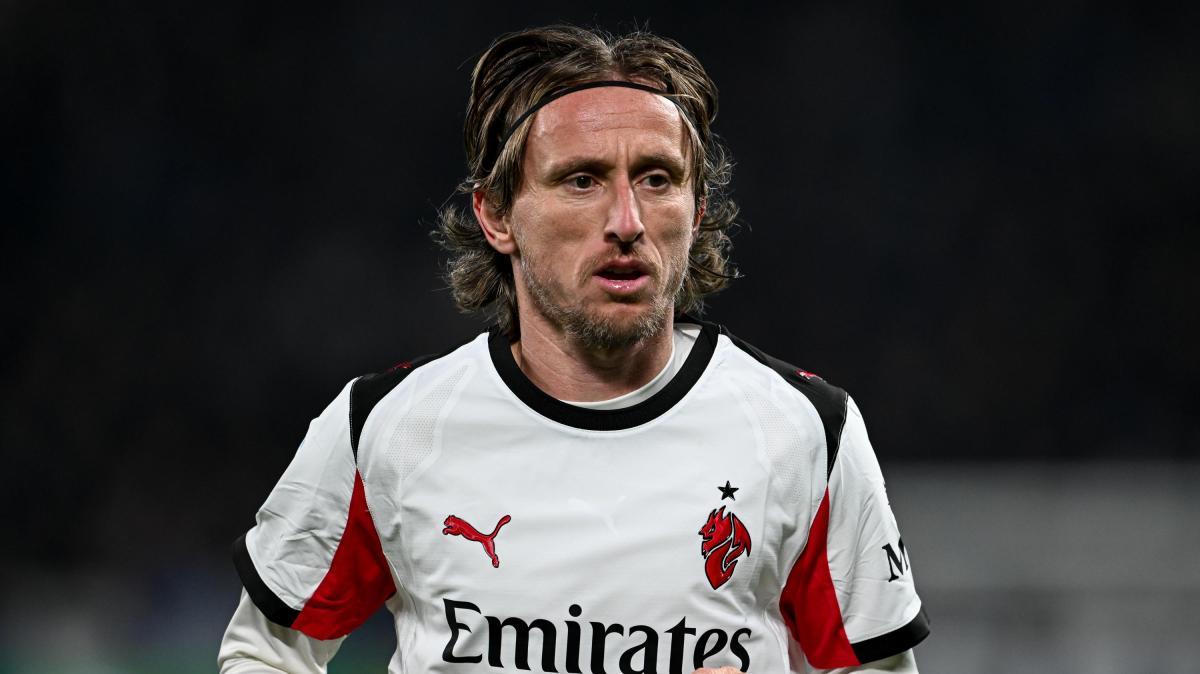 Milan-Roma, tra panchine e campo. Il CorSera: "Modric e Dybala, ciak si gira lo show"