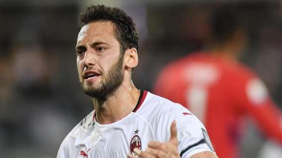 Tuttosport - Milan, anche Calhanoglu rischia di finire sul mercato: confermati contatti con il Lipsia