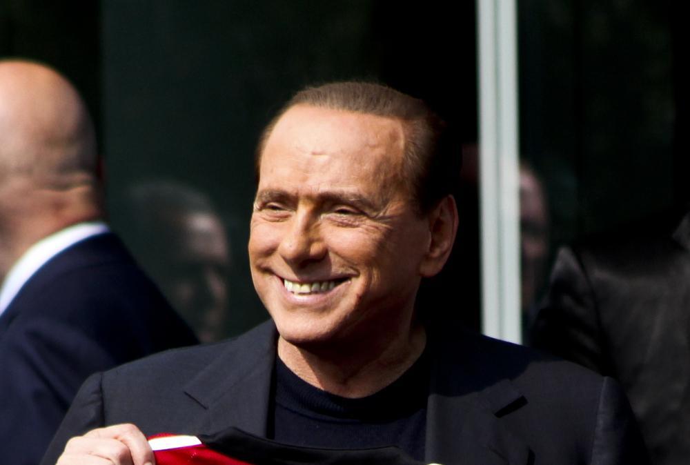 Tony Renis: “Ecco racconto come è nato l’inno del Milan: è stata un’idea di Berlusconi”