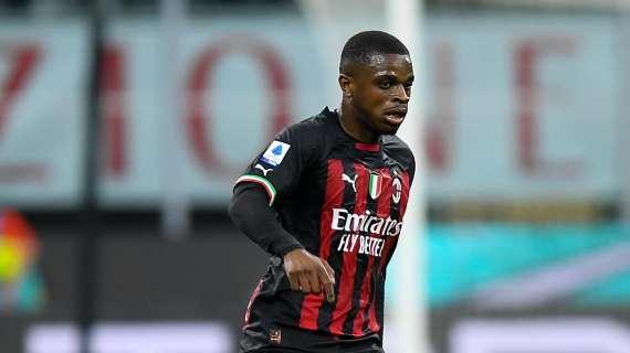 Tuttosport - Niente nazionale per Kalulu: il francese resta a Milanello e si candida per sostituire Tomori nel derby