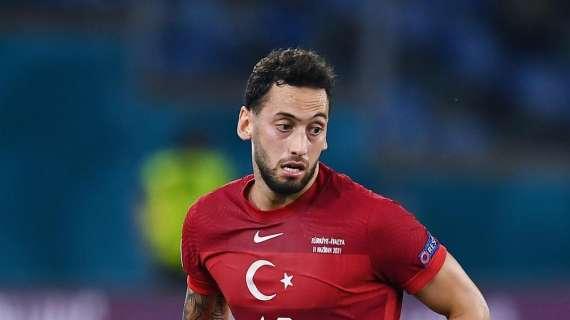 TMW - La pagella di Calhanoglu: "Doveva trascinare la Turchia, ma non entra in partita. Voto: 5"