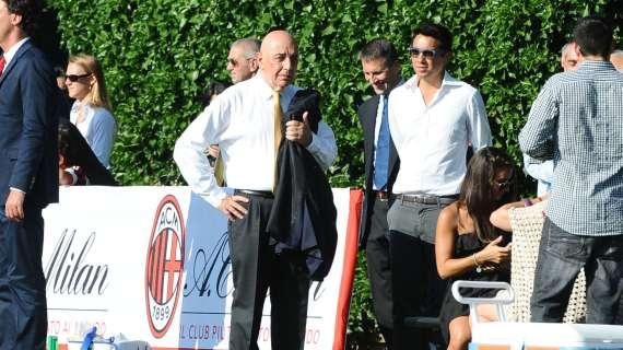 I lettori: "Servono quattro acquisti"