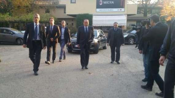 MN - Berlusconi a 360°: "Piena fiducia in Mihajlovic. Il Milan giocherà sempre in maniera offensiva. Boateng a gennaio? Può essere. Con Bee va tutto bene"