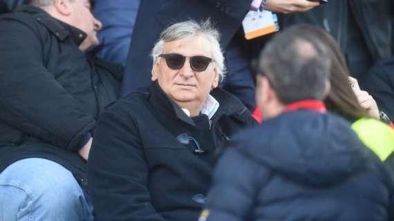Repubblica - Caso Donnarumma, il padre di Gigio avrebbe chiesto a Raiola di accettare la proposta di rinnovo del Milan