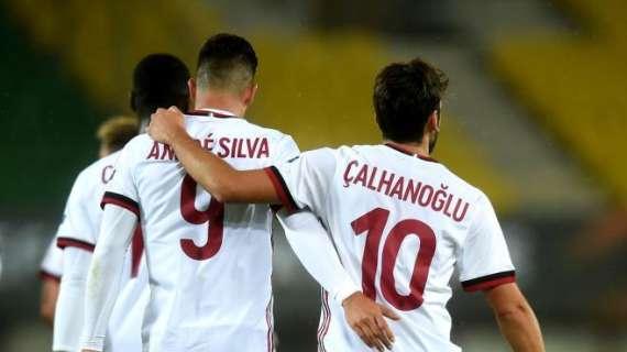 Probabile formazione - Contro la SPAL 3-4-2-1 con Suso e Calhanoglu dietro a Silva, in difesa c'è Zapata