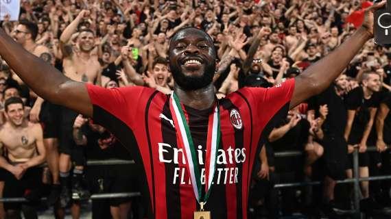 Tomori a GQ: "E' stato Maldini a volermi al Milan. Scudetto meritato, sapevamo di essere forti"