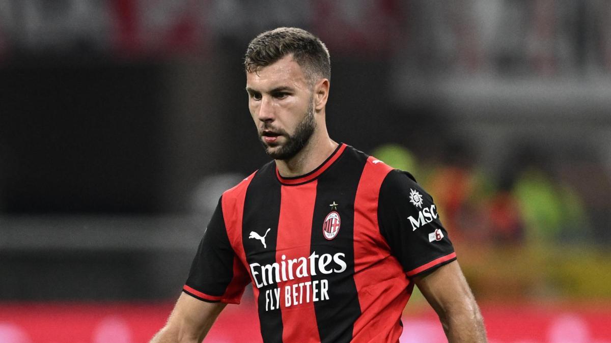 Il Milan vuole blindare anche Pavlovic, Gazzetta: "Vertice in programma"