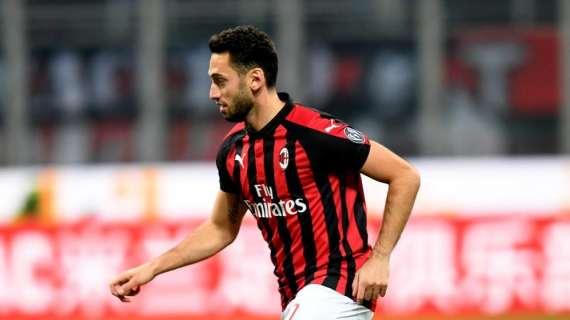 Il Giornale - Milan-Bergwijn: trattativa frenata dalla mancata partenza di Calhanoglu