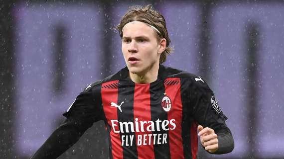 Hauge sulla concorrenza di Rebic e Leao: "Non mi spaventa, è stimolante"