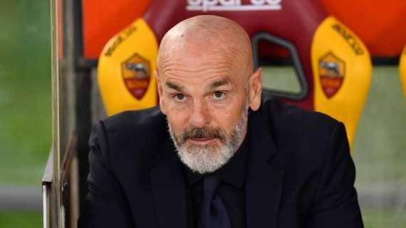 Sky - Le regole di Pioli: niente ritardi e sono vietati i cellulari a tavola