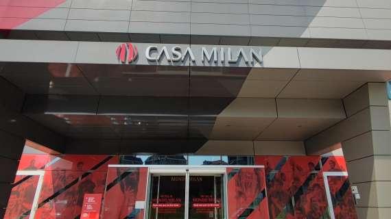 MN - Casa Milan, incontro in corso tra i dirigenti rossoneri e quelli dello Stoccarda: Guirassy e altri giocatori sul tavolo delle discussioni