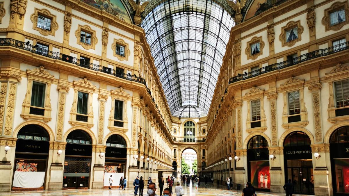 MN - Milano Fashion Week, tre rossoneri protagonisti: Ossola, Hu e Loftus-Cheek sfilano alla Vogue World