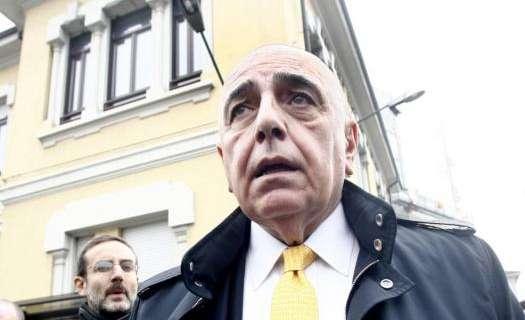 Galliani apre al mercato: "Maxi Lopez è da Milan, ma arriverà solo un prestito"