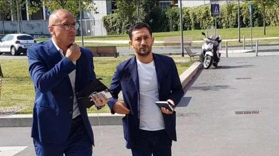VIDEO MN - L'arrivo di Riso (agente di Sensi) a Casa Milan
