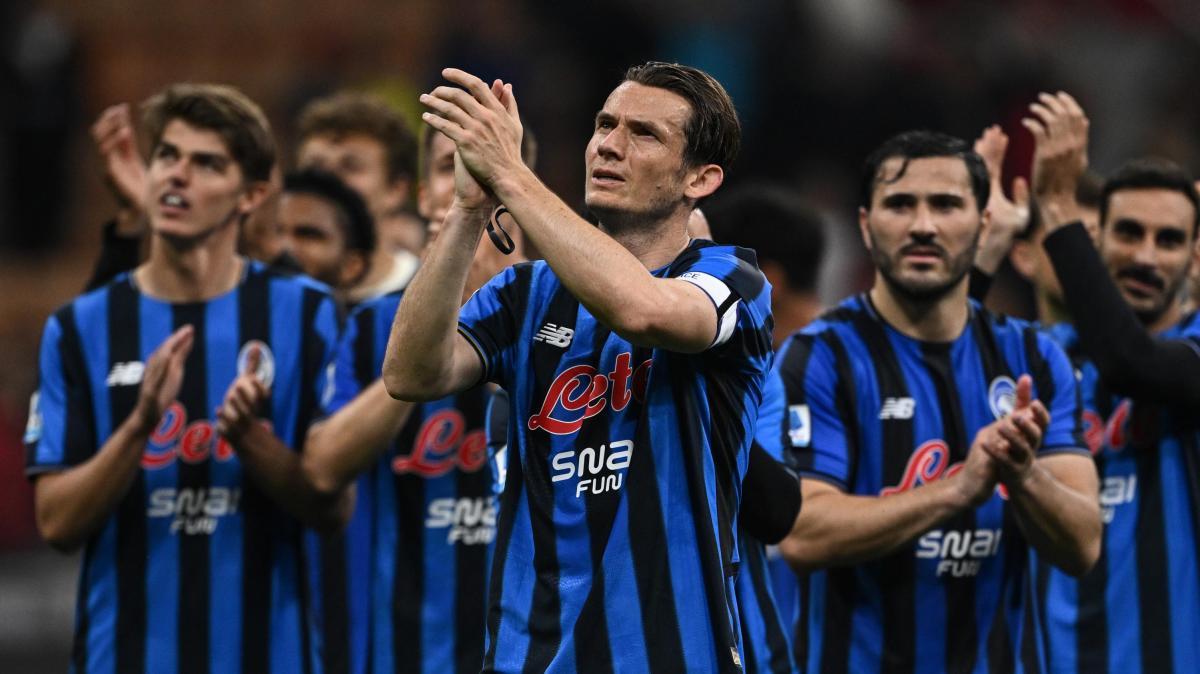 Serie A, il Bologna gioca e la Dea la vince nel finale: al 95’ Sarri conquista i tre punti