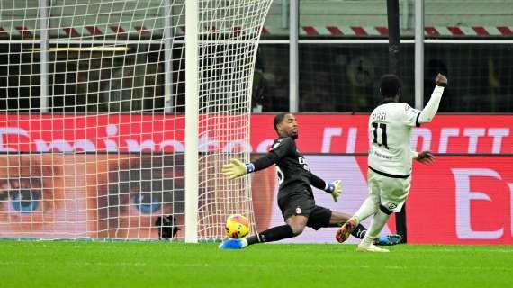 Serra, disastro totale a San Siro: manca il rosso a Gyasi, autore del gol-vittoria
