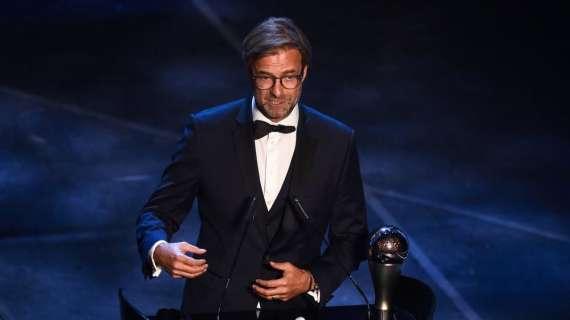 Klopp racconta: "Ho pianto quando ho sentito ’You’ll never walk alone’ cantata in ospedale"